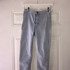 Light wash jeans